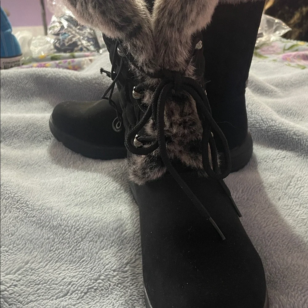 NWT Liz Claiborne Women’s Winter Boots Size7